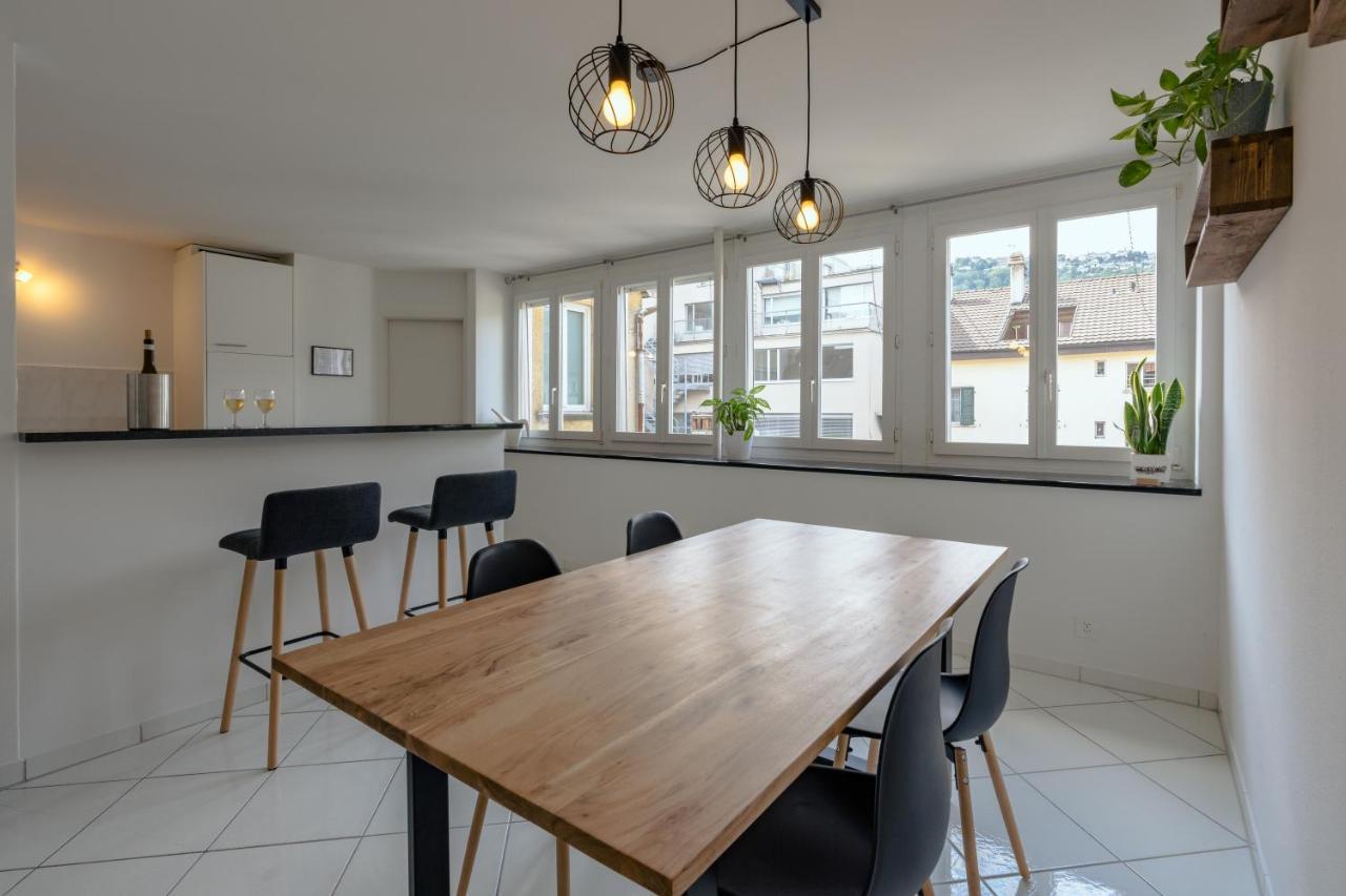 Apartment In The City Center With Free Parking Biel Luaran gambar